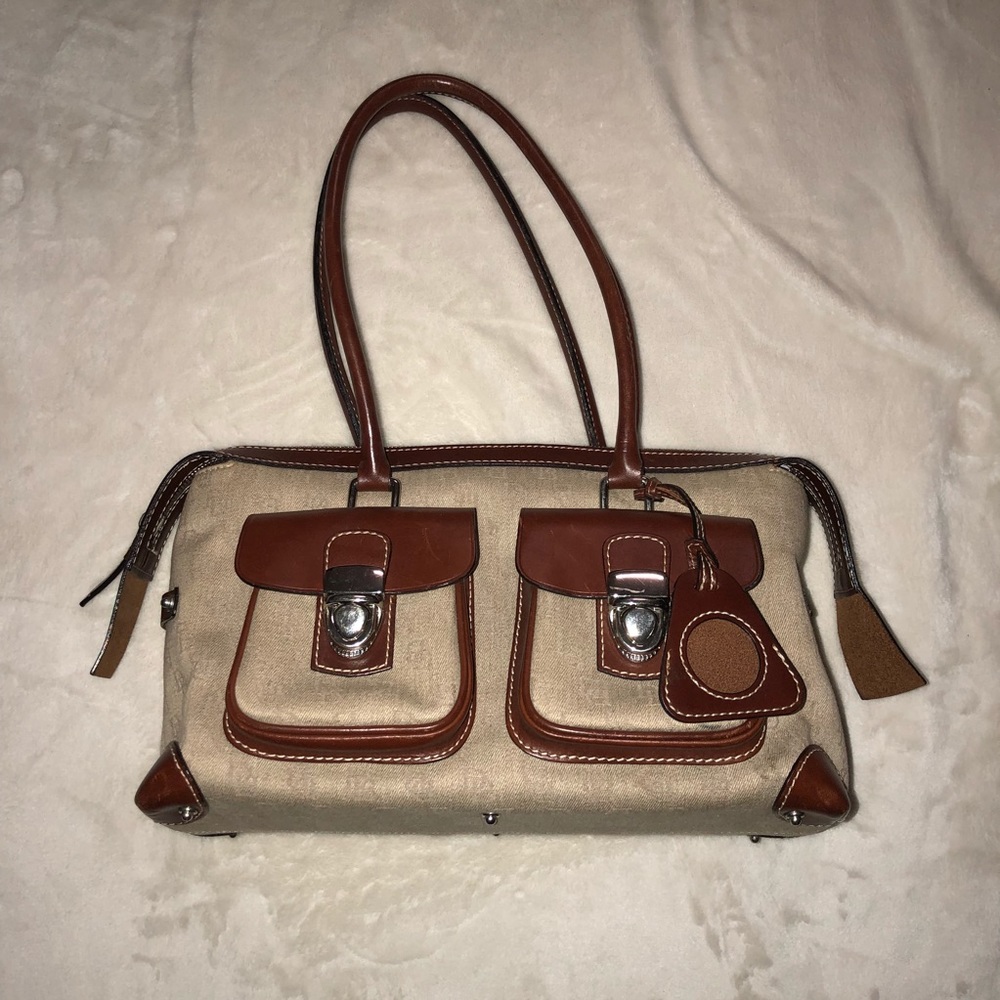 Dooney & Bourke Purse